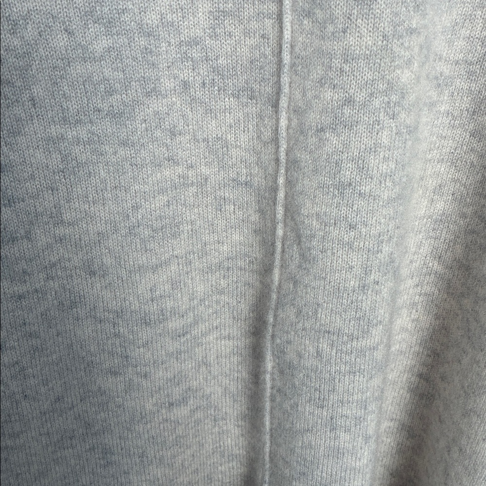 Bloomingdale's Pale Heather Gray Crewneck Sweater - Picture 5 of 5
